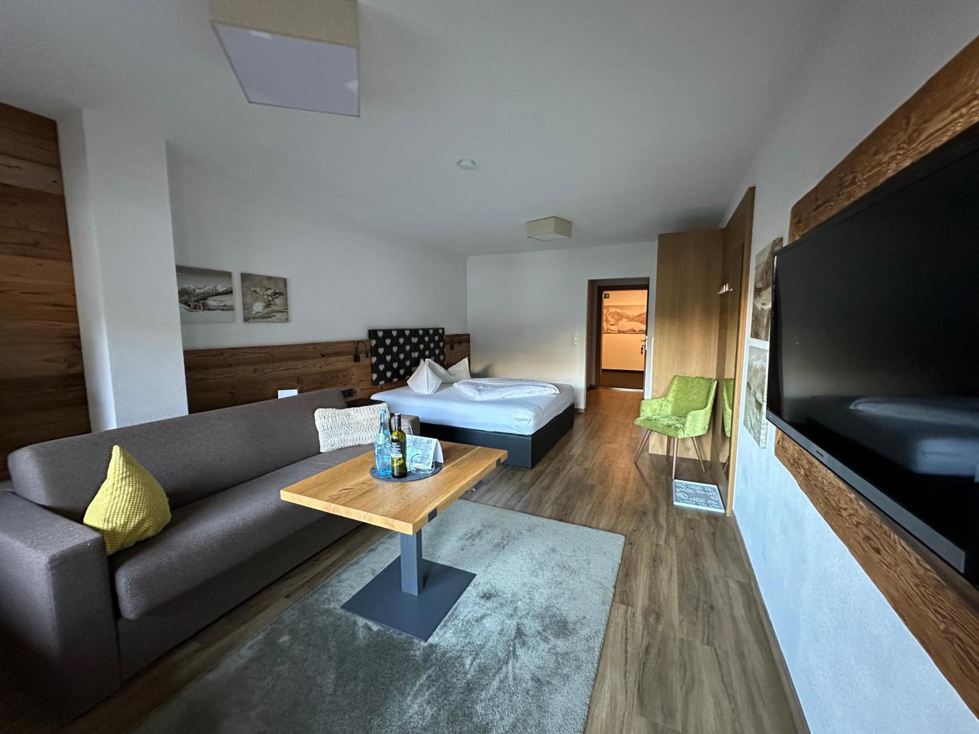 Resort Schrofenblick 메이른호픈 외부 사진