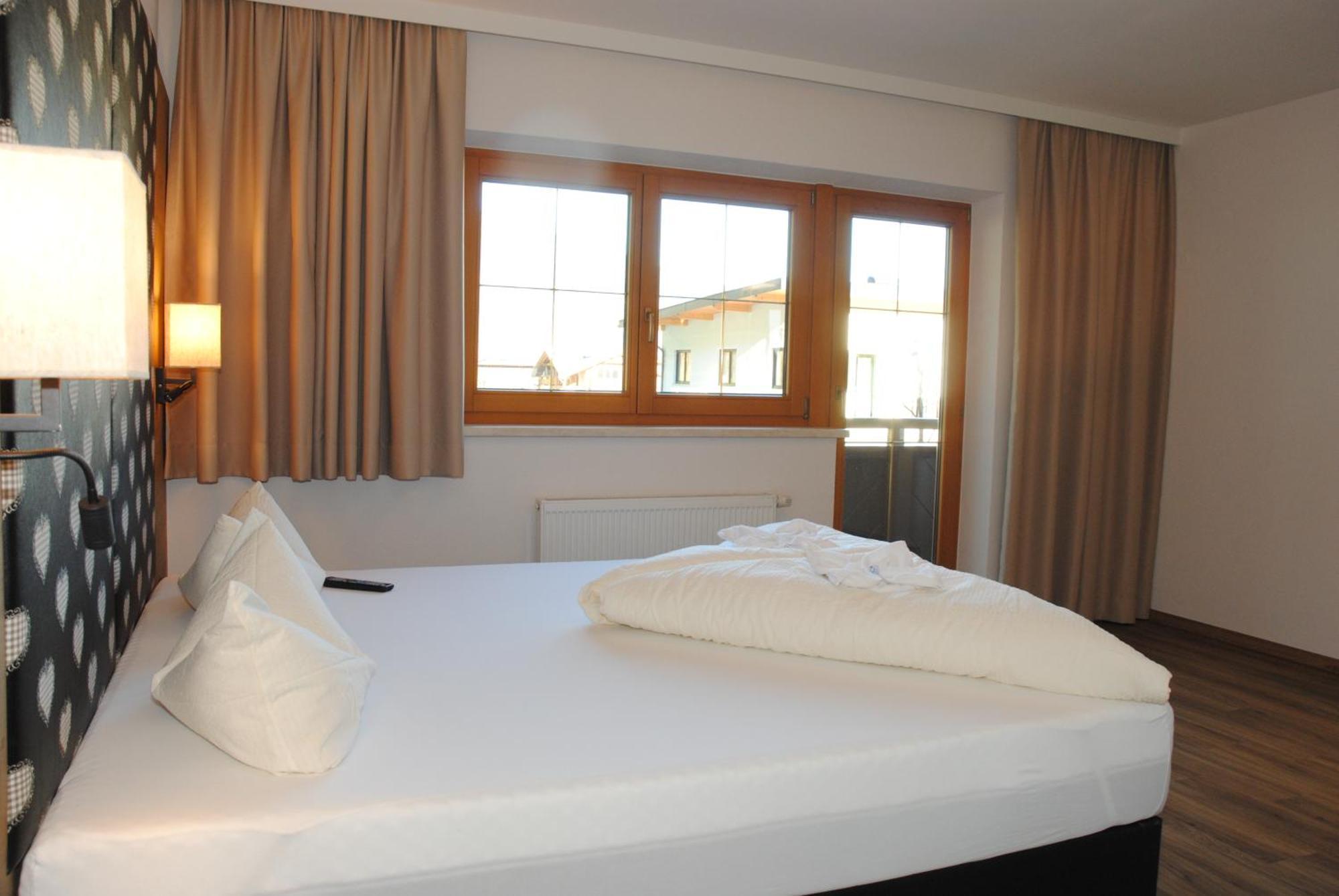 Resort Schrofenblick 메이른호픈 외부 사진