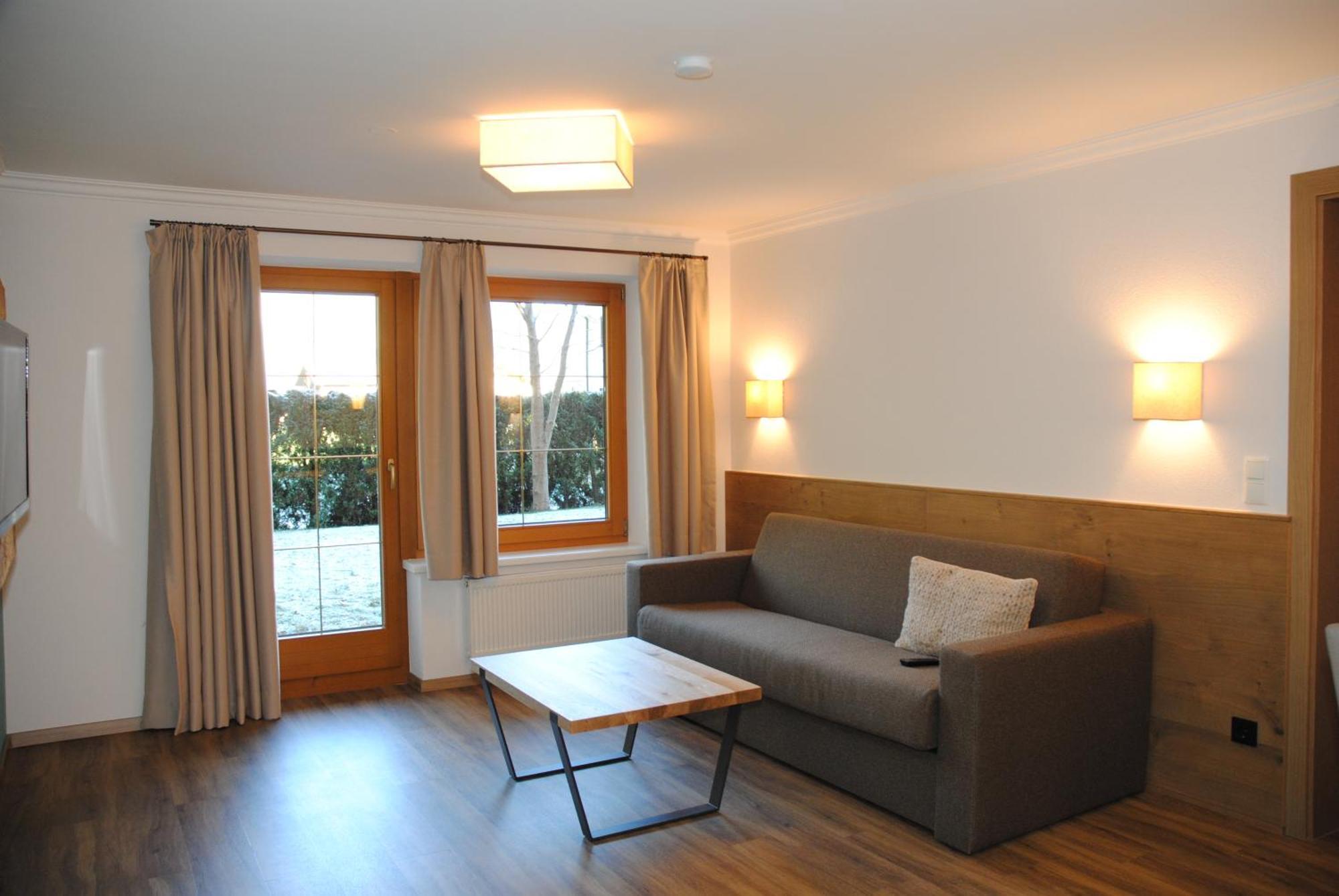 Resort Schrofenblick 메이른호픈 외부 사진